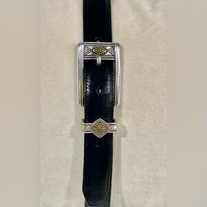 Brighton women's medium-sized belt with silver/gold hardware in black vintage